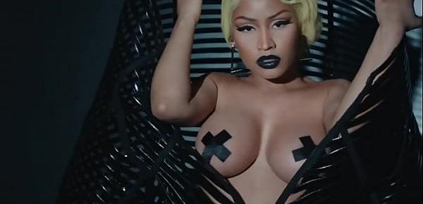  Nicki Minaj Grinding Topless Slowly